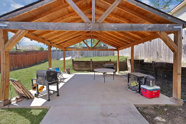 3015 Columbus Avenue, Fort Worth, TX 76106