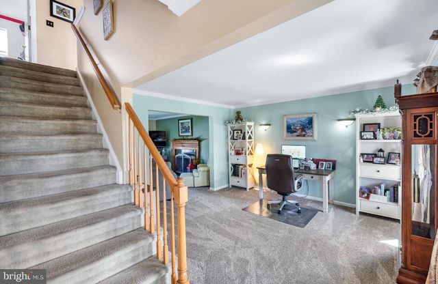 1035 OAK HILL VIEW DR, Gilbertsville, PA 19525