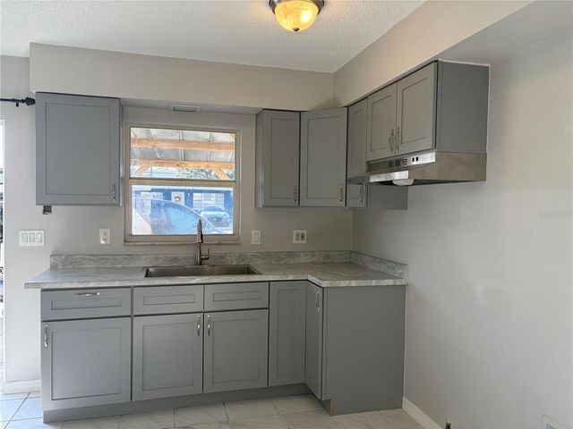 5219 31ST STREET COURT E, Bradenton, FL 34203