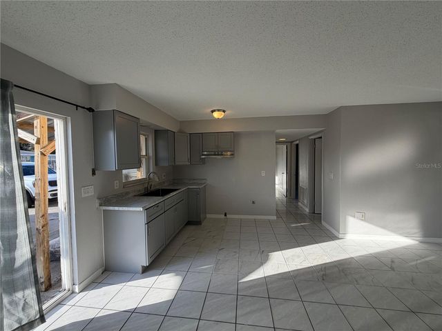 5219 31ST STREET COURT E, Bradenton, FL 34203