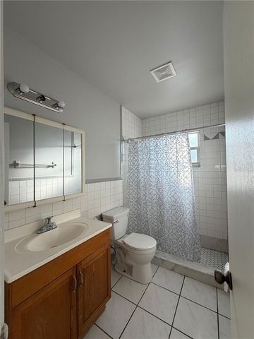 5219 31ST STREET COURT E, Bradenton, FL 34203