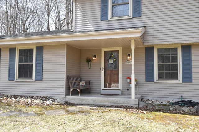W197N16455 Hawthorne CIRCLE, Jackson, WI 53037