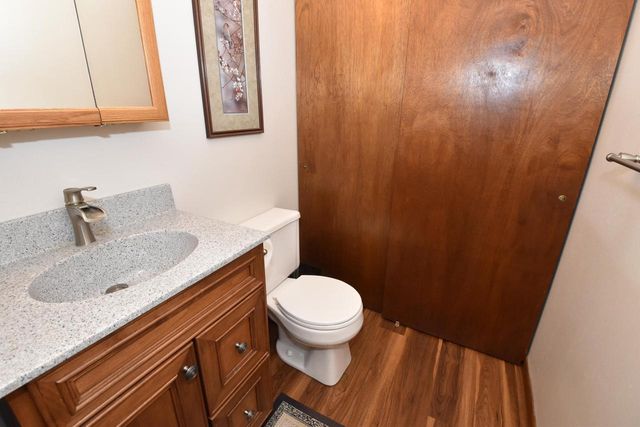 W197N16455 Hawthorne CIRCLE, Jackson, WI 53037