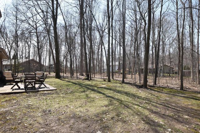 W197N16455 Hawthorne CIRCLE, Jackson, WI 53037
