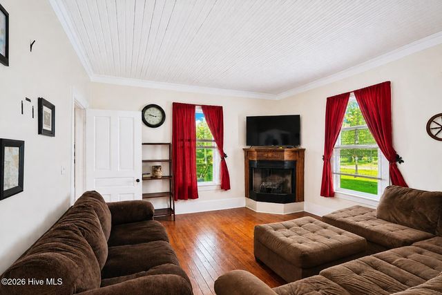 112 N College Street, Atkinson, NC 28421