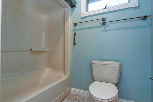 3135 E Topping Circle, Springfield, MO 65804