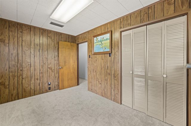 130 Elm Street, Flatonia, TX 78941