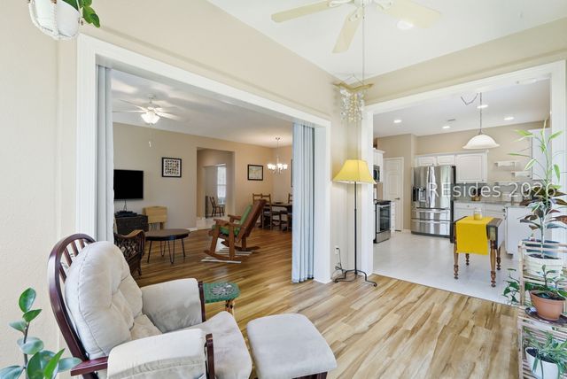 16 Sweetwater Ct, Bluffton, SC 29909
