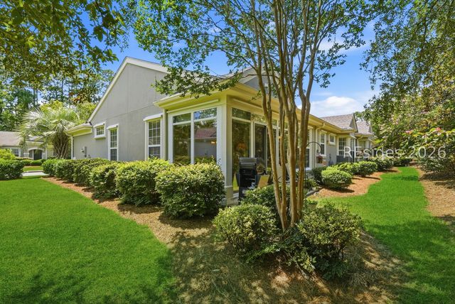 16 Sweetwater Ct, Bluffton, SC 29909