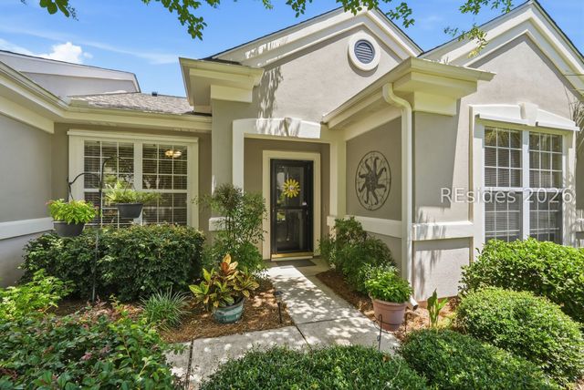 16 Sweetwater Ct, Bluffton, SC 29909