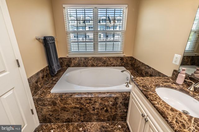 410 E ELM ST, Conshohocken, PA 19428