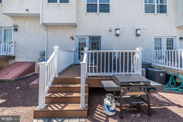 410 E ELM ST, Conshohocken, PA 19428