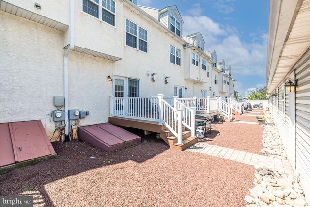 410 E ELM ST, Conshohocken, PA 19428