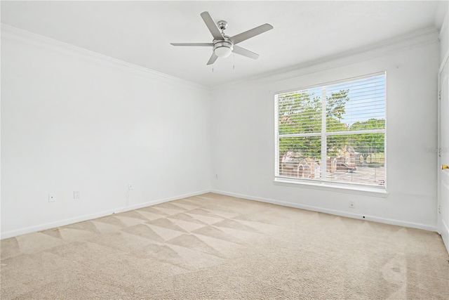 18111 VILLA CREEK DRIVE 18111, Tampa, FL 33647