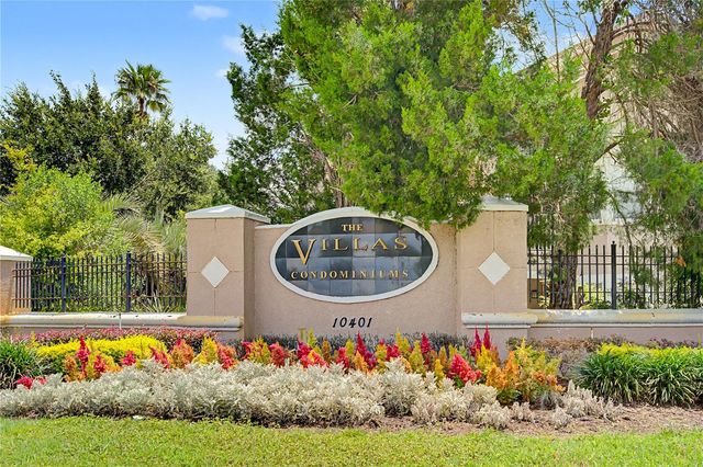 18111 VILLA CREEK DRIVE 18111, Tampa, FL 33647