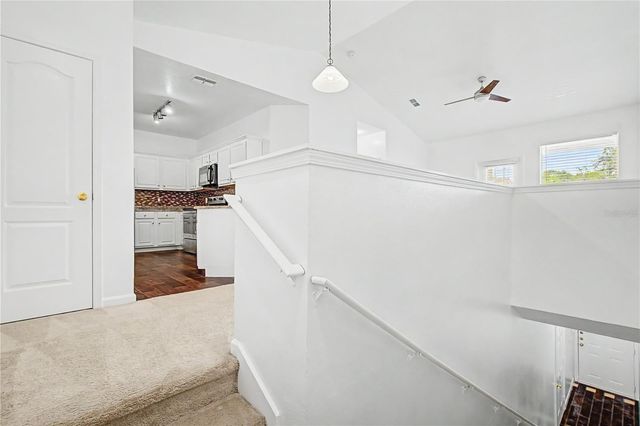 18111 VILLA CREEK DRIVE 18111, Tampa, FL 33647