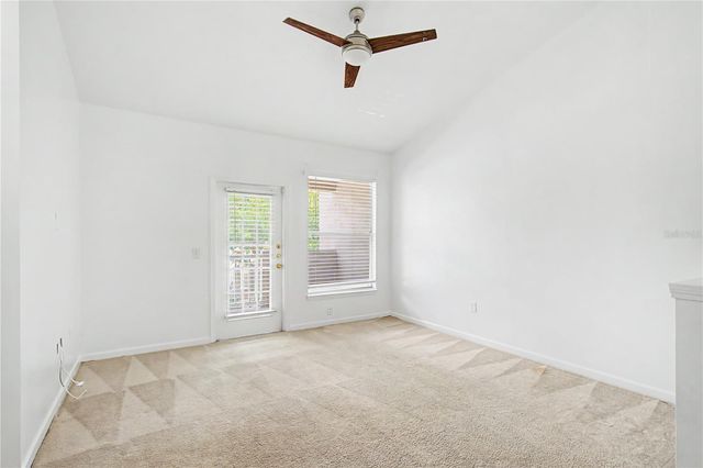 18111 VILLA CREEK DRIVE 18111, Tampa, FL 33647