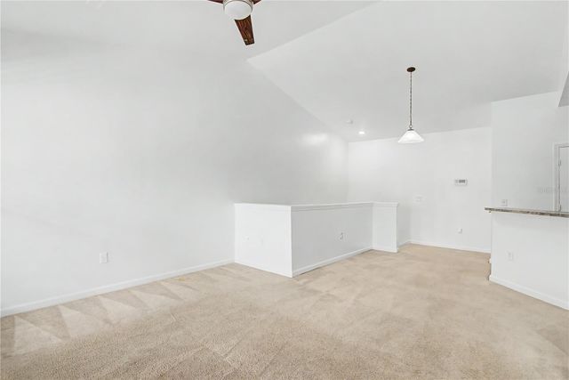 18111 VILLA CREEK DRIVE 18111, Tampa, FL 33647