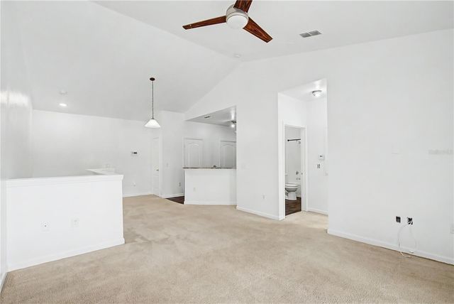 18111 VILLA CREEK DRIVE 18111, Tampa, FL 33647