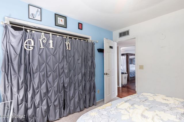 7351 E Sabino Vista Drive, Tucson, AZ 85750