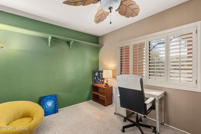 7351 E Sabino Vista Drive, Tucson, AZ 85750