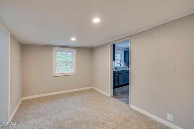 3304 Thornton Drive, Kingsport, TN 37664