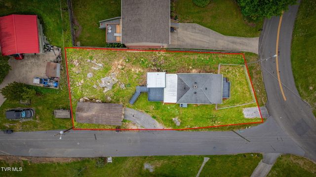 3304 Thornton Drive, Kingsport, TN 37664