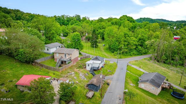 3304 Thornton Drive, Kingsport, TN 37664