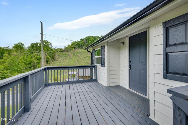 3304 Thornton Drive, Kingsport, TN 37664