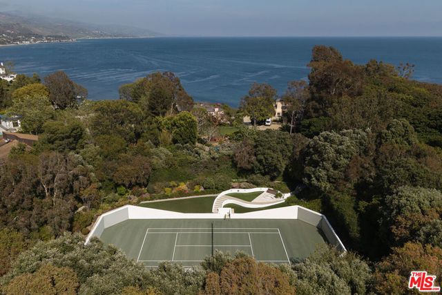 6962 Wildlife Road, Malibu, CA 90265