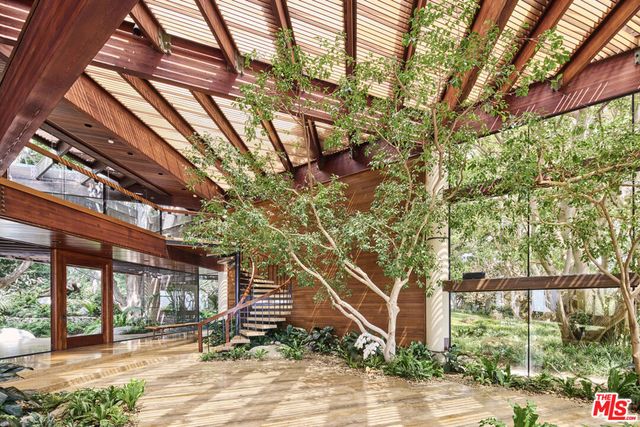 6962 Wildlife Road, Malibu, CA 90265