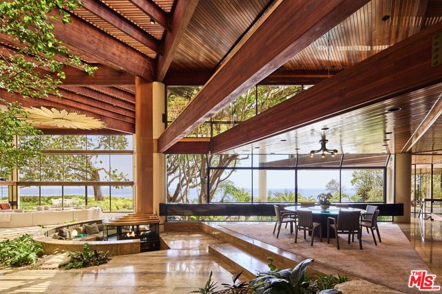 6962 Wildlife Road, Malibu, CA 90265