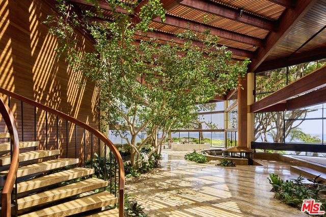 6962 Wildlife Road, Malibu, CA 90265