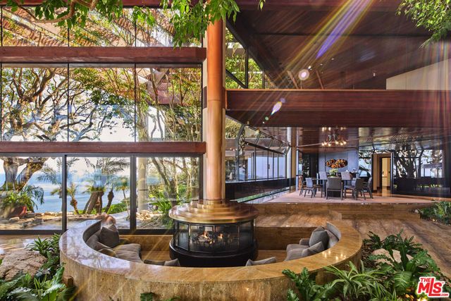 6962 Wildlife Road, Malibu, CA 90265