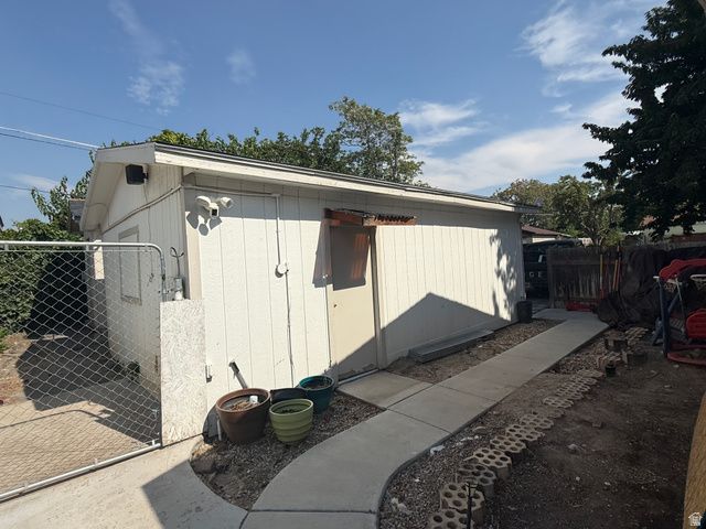4606 W 3855 S, West Valley City, UT 84120