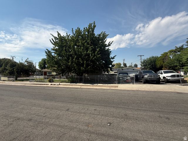4606 W 3855 S, West Valley City, UT 84120