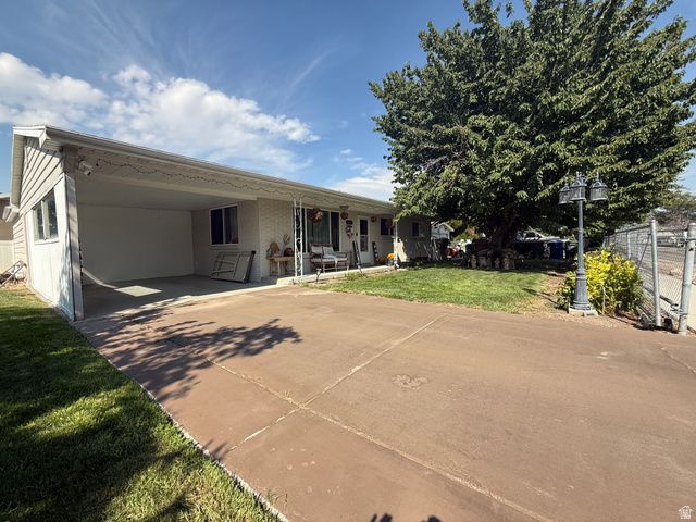 4606 W 3855 S, West Valley City, UT 84120