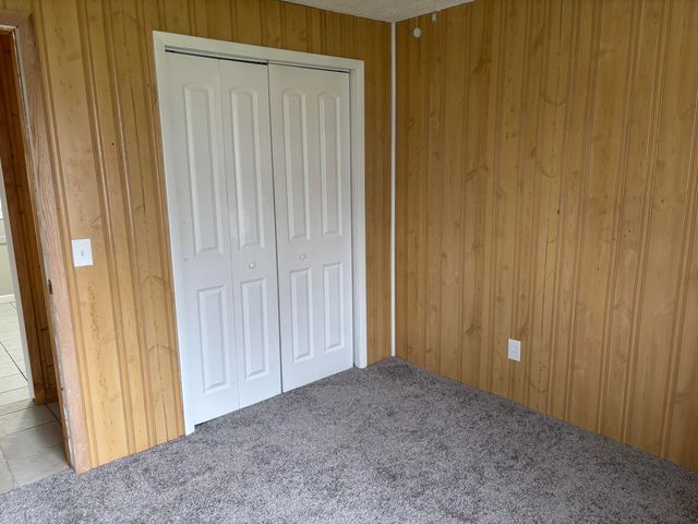 126 E Maple Street, Muir Vllg, MI 48860