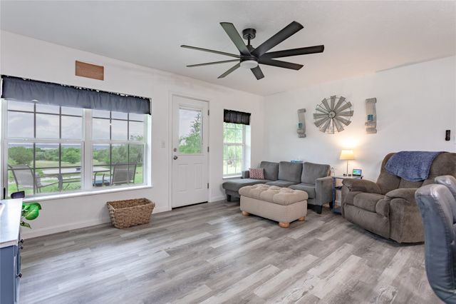 351 CR 2601, Meridian, TX 76665