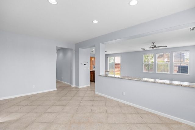 10272 Beckley Way, Elk Grove, CA 95757