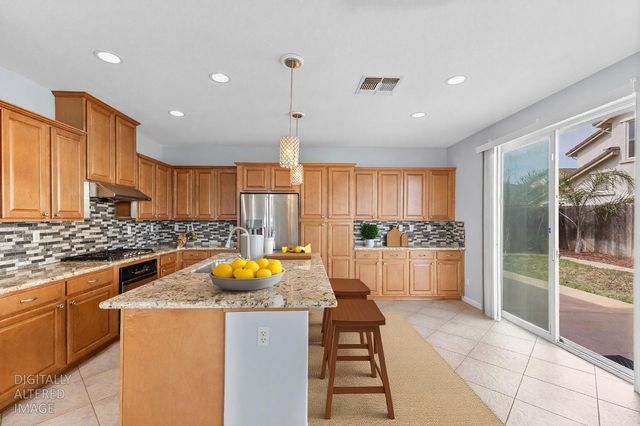 10272 Beckley Way, Elk Grove, CA 95757