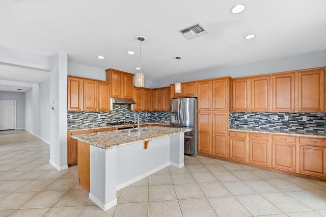 10272 Beckley Way, Elk Grove, CA 95757