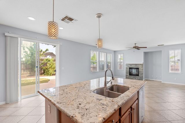 10272 Beckley Way, Elk Grove, CA 95757