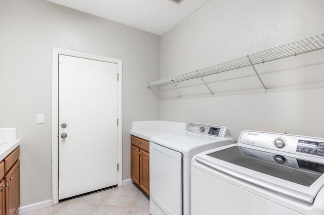 10272 Beckley Way, Elk Grove, CA 95757
