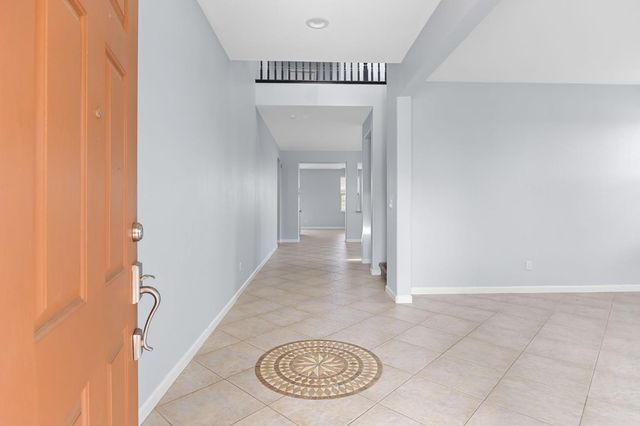 10272 Beckley Way, Elk Grove, CA 95757
