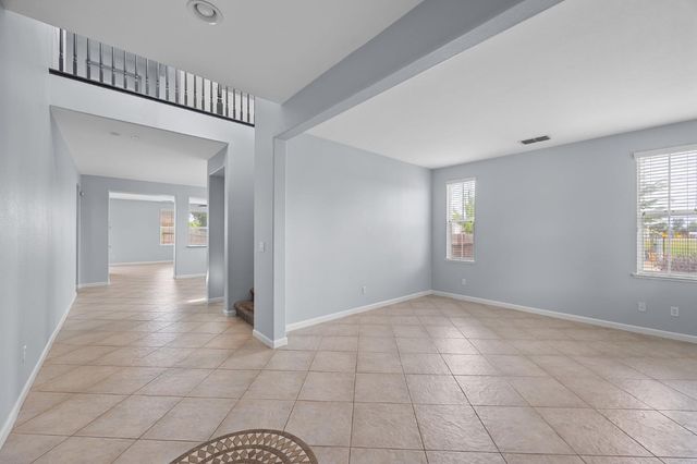10272 Beckley Way, Elk Grove, CA 95757