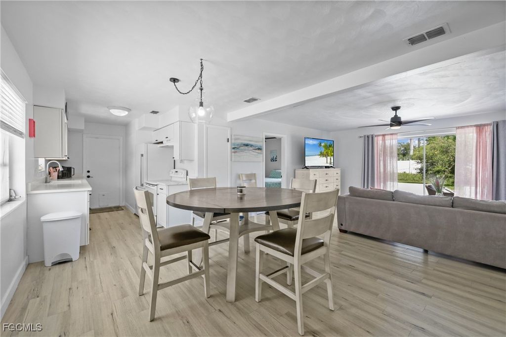 1661 Coronado RD, Fort Myers, FL 33904