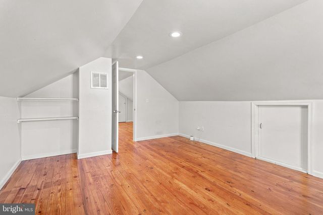 9945 HILLTOP DR, Parkville, MD 21234