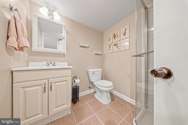 9945 HILLTOP DR, Parkville, MD 21234
