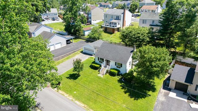 9945 HILLTOP DR, Parkville, MD 21234